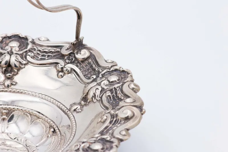 Pamono Fruit Bowl in Embossed Silver with Double Wire Handle> Bowls