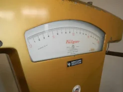 Discount Pamono Fulgor Scale in Gold