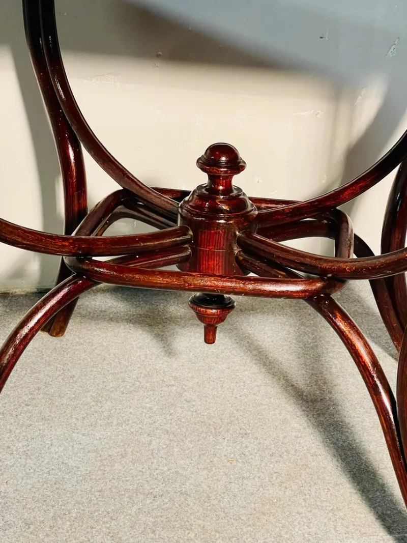 Online Pamono Game Table with Carved Base by Michael Thonet for Thonet, Pre-1890s