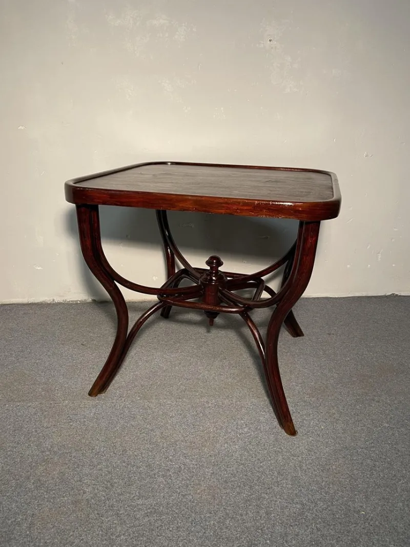 Online Pamono Game Table with Carved Base by Michael Thonet for Thonet, Pre-1890s