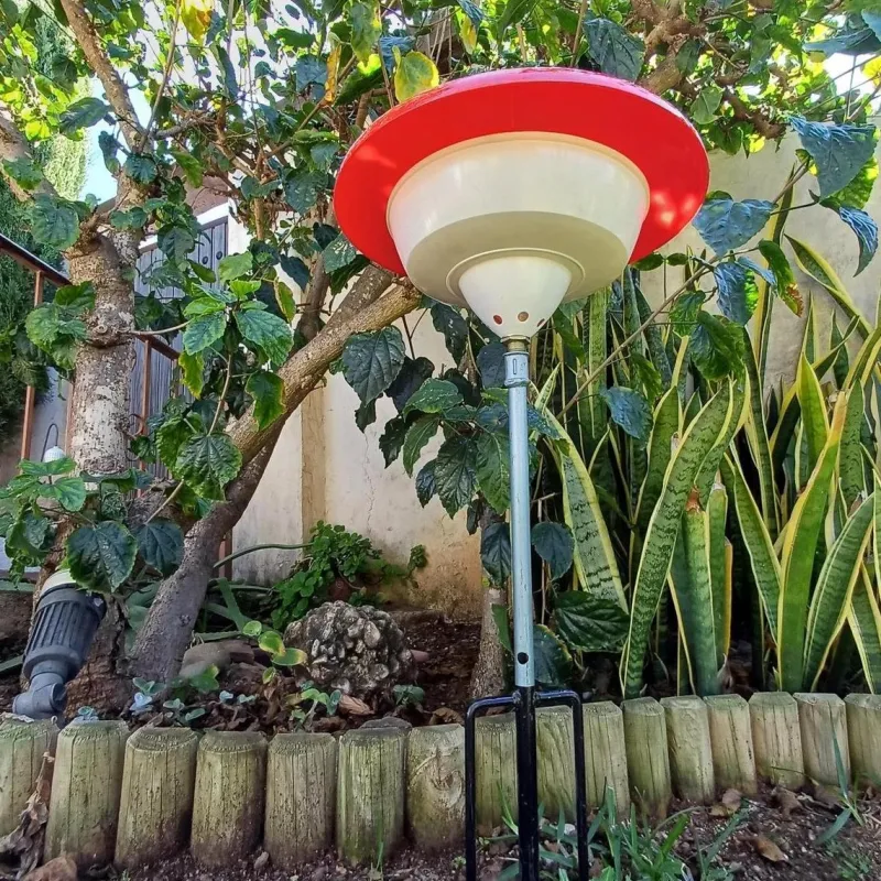 Outlet Pamono Garden Lamp from BJC