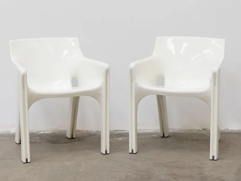 Clearance Pamono Gaudì Chairs by Vico Magistretti for Artemide, Italy, 1970s, Set of 2