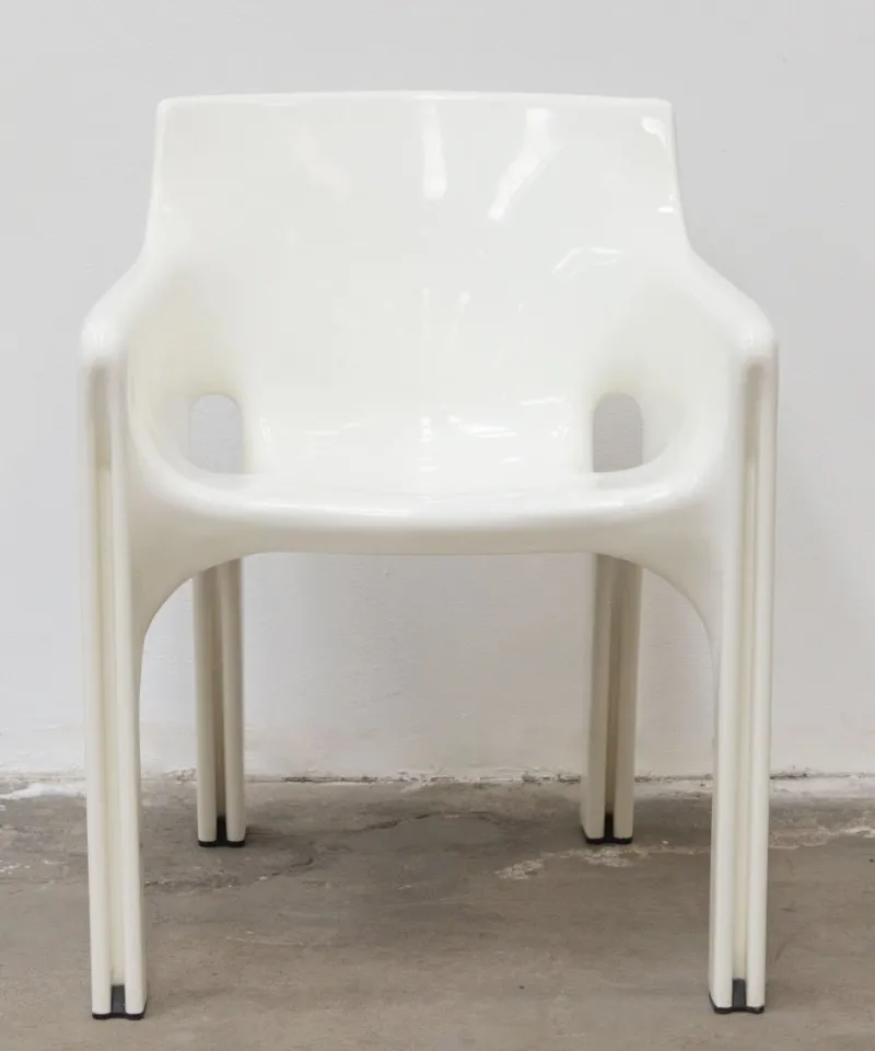 Clearance Pamono Gaudì Chairs by Vico Magistretti for Artemide, Italy, 1970s, Set of 2