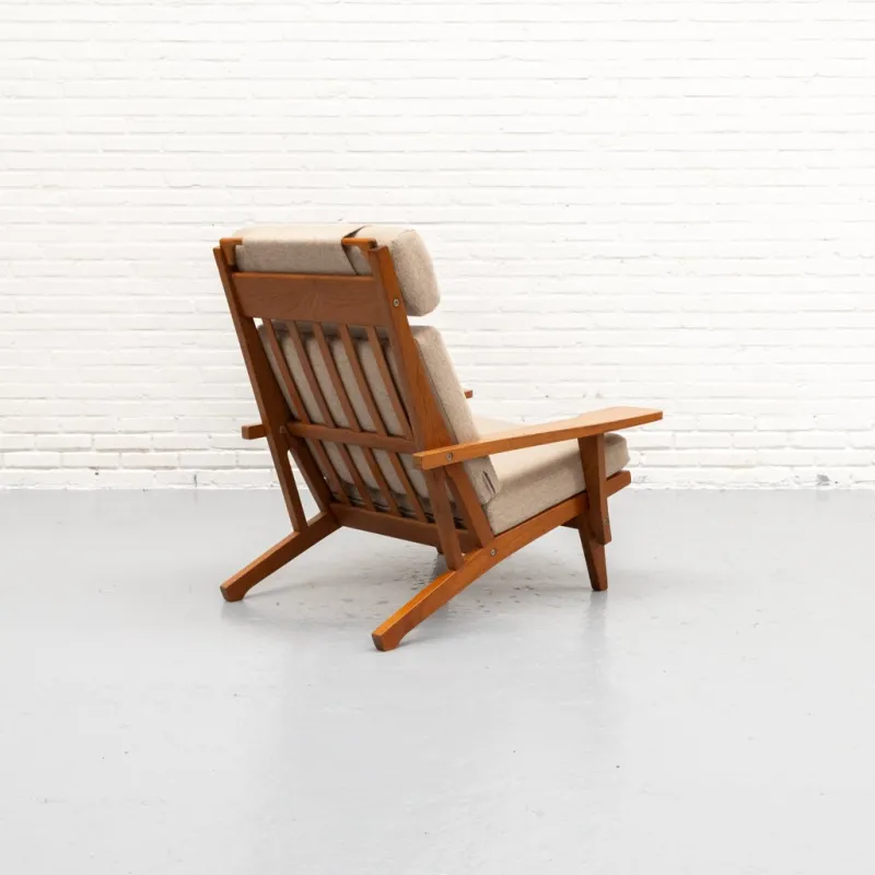 Outlet Pamono GE-375 Chair and Ottoman by Hans Wegner for Getama, Set of 2
