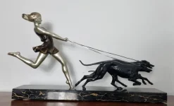 New Pamono Geo Maxim, Art Deco Sculpture of Young Girl Running with Greyhounds, 1920s, Metal on Marble Base