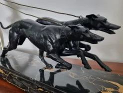 New Pamono Geo Maxim, Art Deco Sculpture of Young Girl Running with Greyhounds, 1920s, Metal on Marble Base