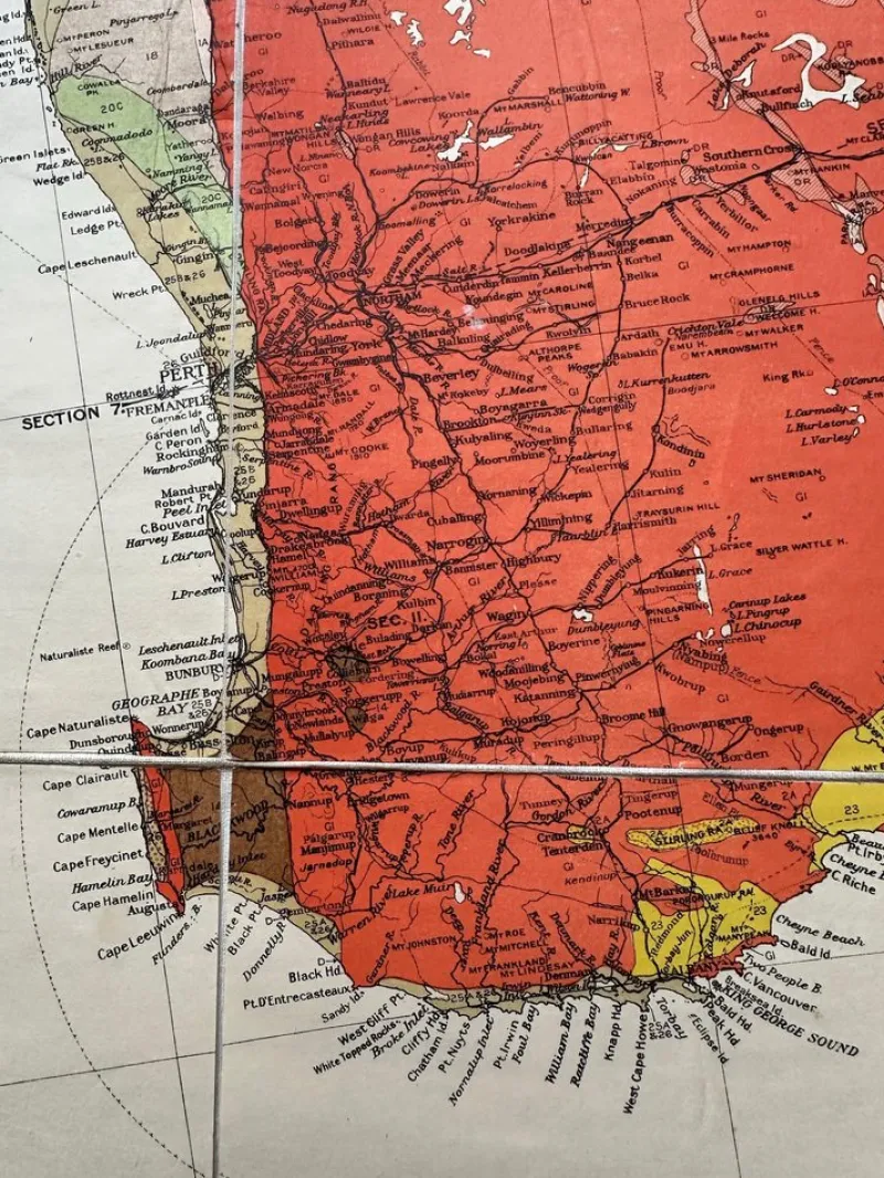 Pamono Geological Map of Australia, 1930s, Set of 2> Wall Decor