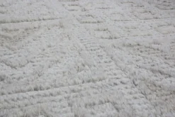 New Pamono Geometric Rug from R&K Principal Jahanshah Nazmiyal