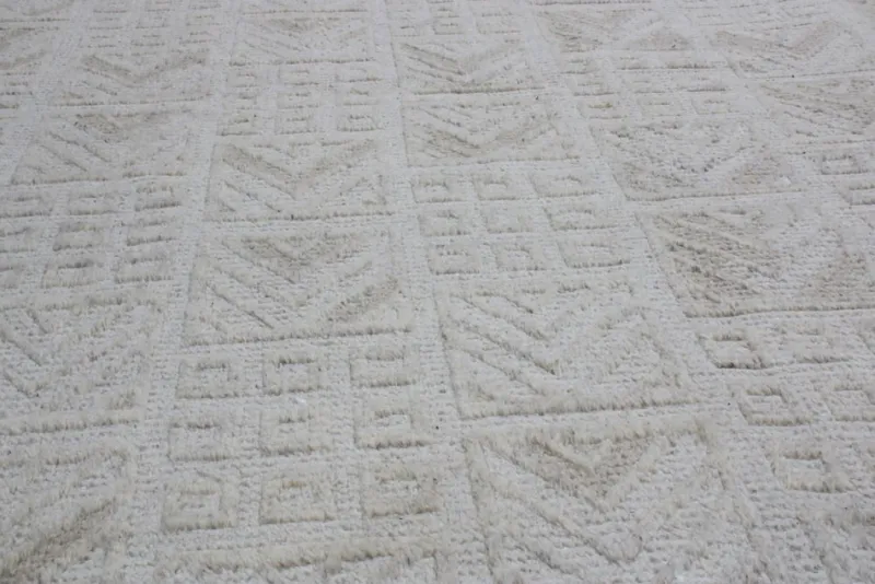 New Pamono Geometric Rug from R&K Principal Jahanshah Nazmiyal