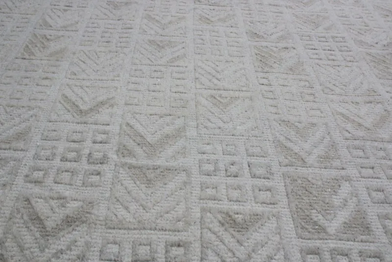 New Pamono Geometric Rug from R&K Principal Jahanshah Nazmiyal