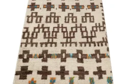 Pamono Geometric Scatter Rug from R&K Principal Jahanshah Nazmiyal><noscript><img width=