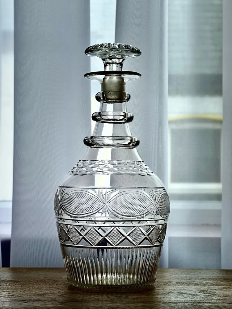 Pamono George III Anglo-Irish Crystal Cut Glass Decanter, 1825> Bottles, Carafes & Jugs