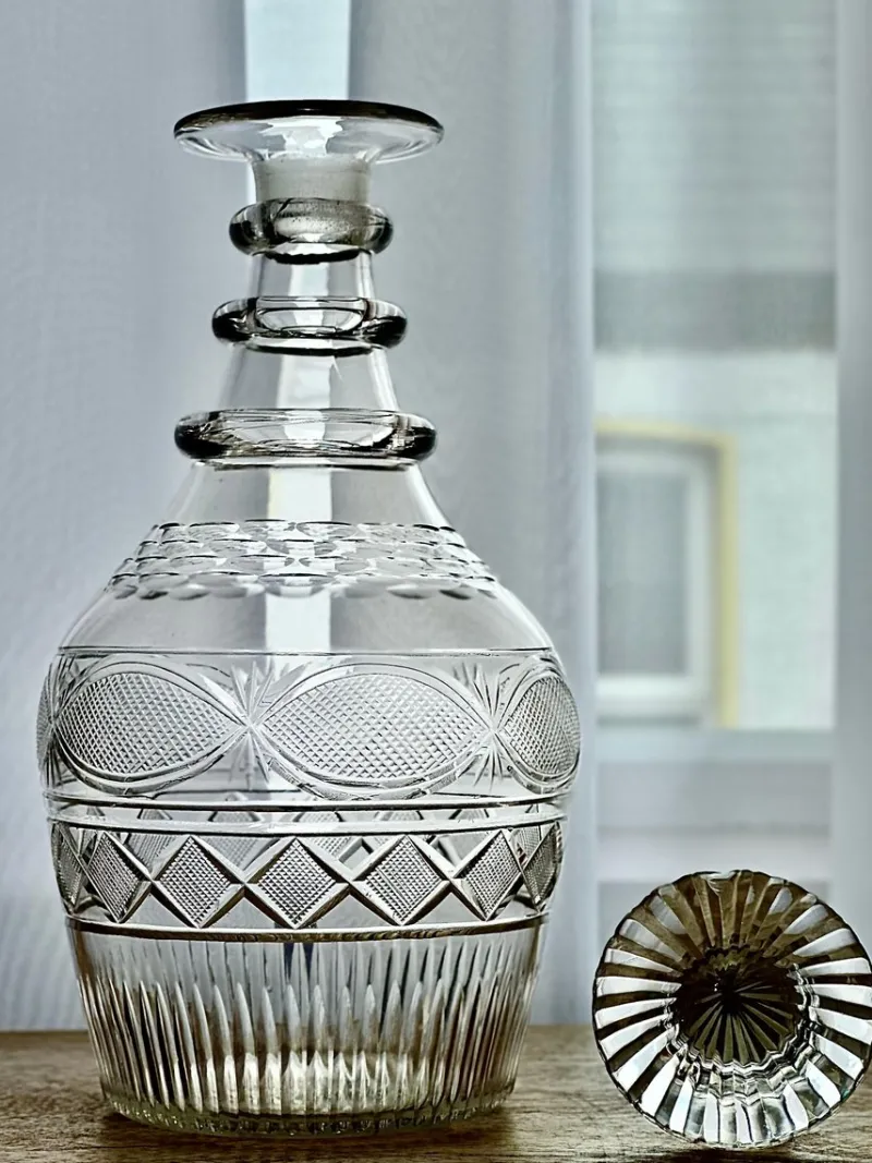 Pamono George III Anglo-Irish Crystal Cut Glass Decanter, 1825> Bottles, Carafes & Jugs