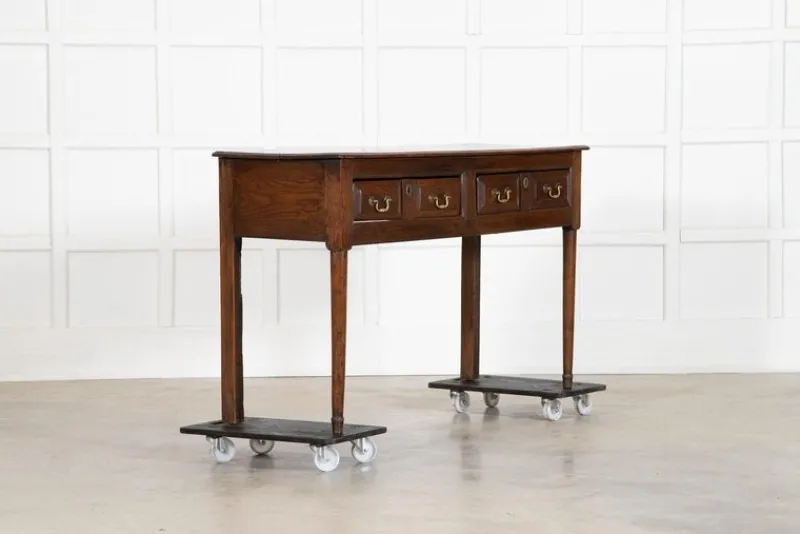 Pamono George III English Vernacular Oak Dresser Base, 1800> Dressers, Commodes & Chests