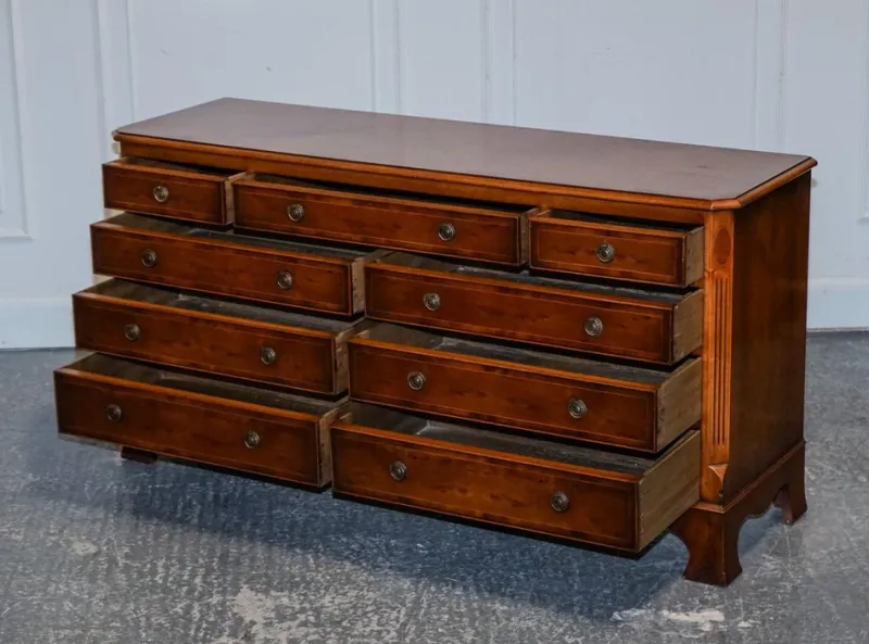 Pamono Georgian Burr Walnut Sideboard by H.G. Hudson> Sideboards & Buffets