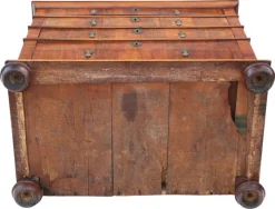 Outlet Pamono Georgian Inlaid Walnut Chest of Drawers, 1720s