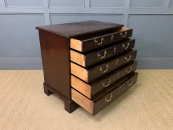 Pamono Georgian Mahogany Chest of Drawers, 1790