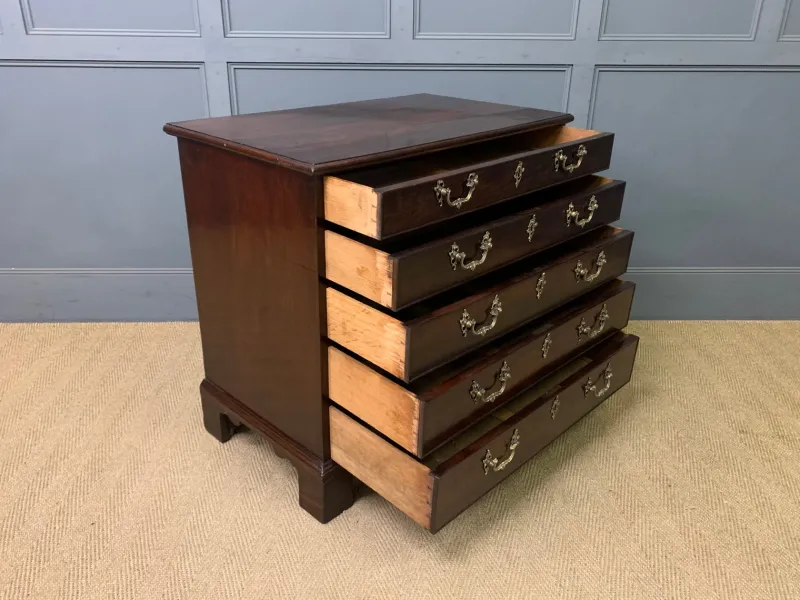 Pamono Georgian Mahogany Chest of Drawers, 1790