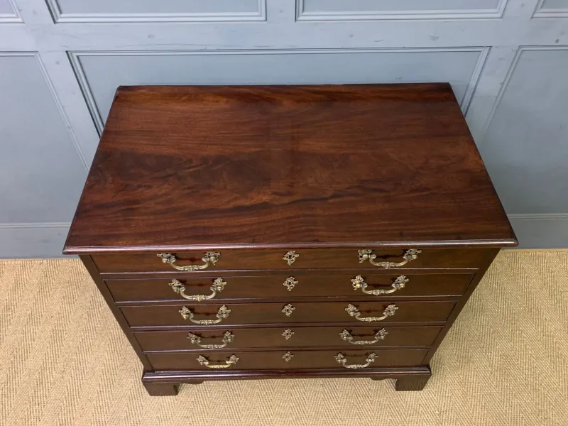 Pamono Georgian Mahogany Chest of Drawers, 1790
