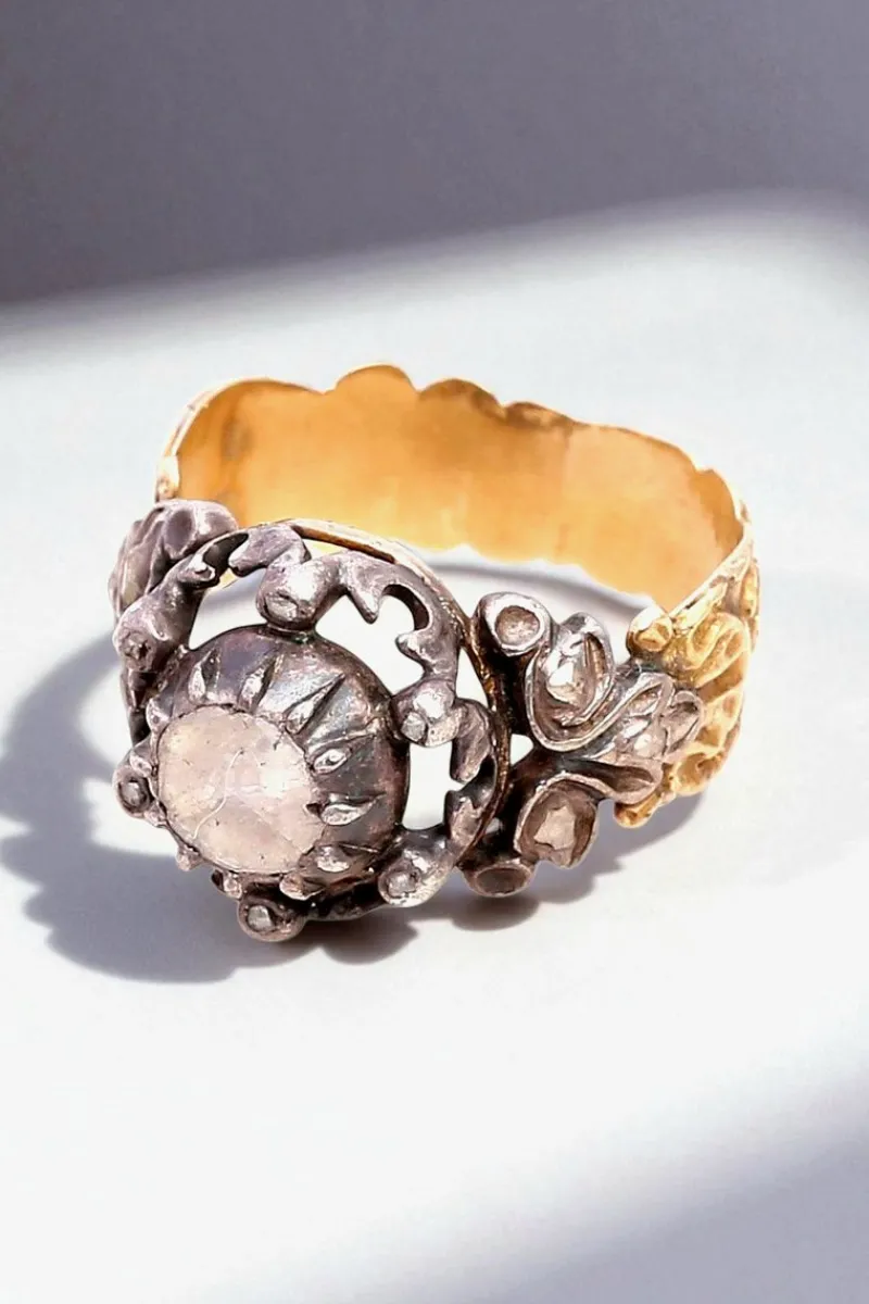 Outlet Pamono Georgian Rose-Cut Diamond Solitaire Ring in 18-Karat Gold and Silver, 1790