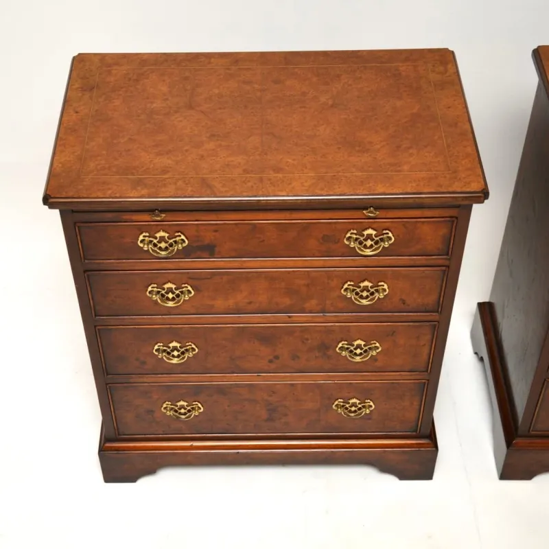 Pamono Georgian Style Burr Walnut Side Chests, 1950, Set of 2> Dressers, Commodes & Chests