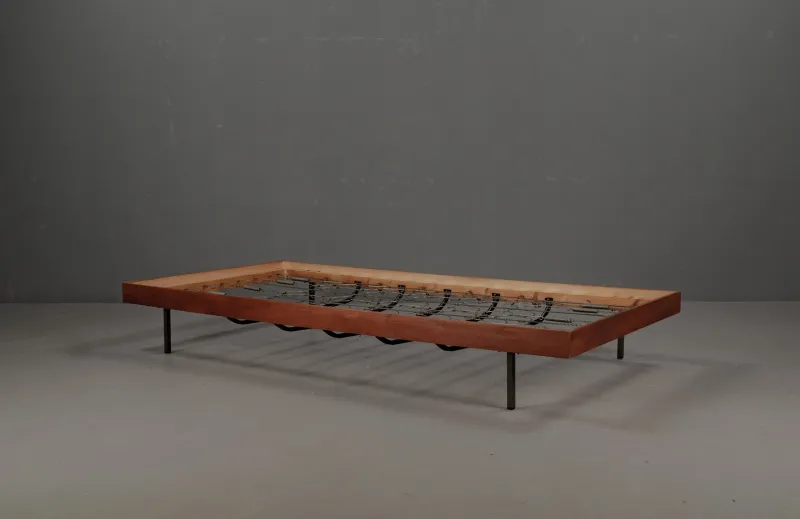 Pamono German Bauhaus Oak Daybed, 1960s> Daybeds & Chaises Lounges
