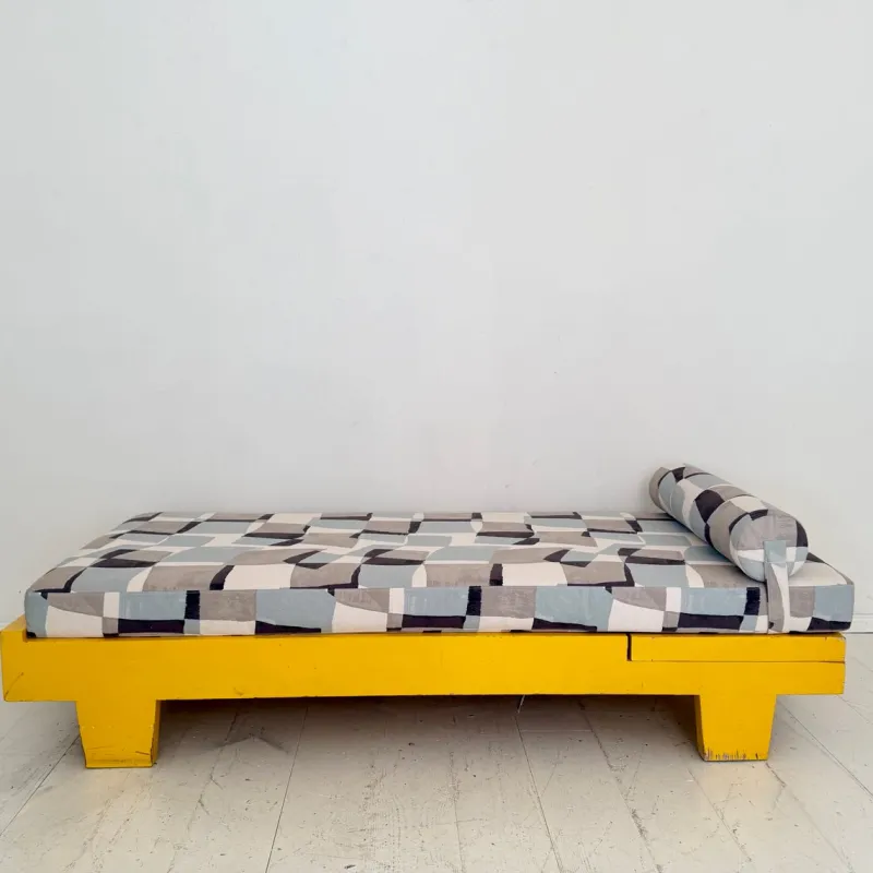 Online Pamono German Bauhaus Yellow Daybed, 1920s