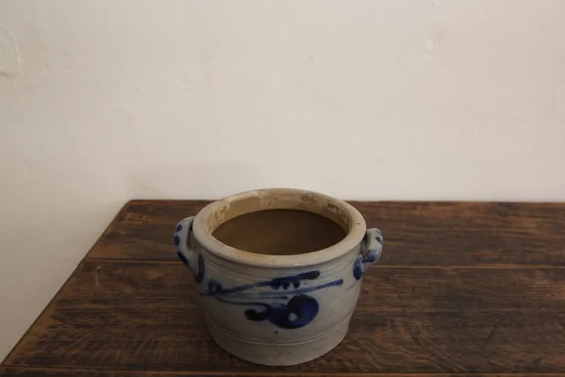 Pamono German Folk Art Grey and Cobalt Blue Stoneware Jar, 1890s> Bottles, Carafes & Jugs