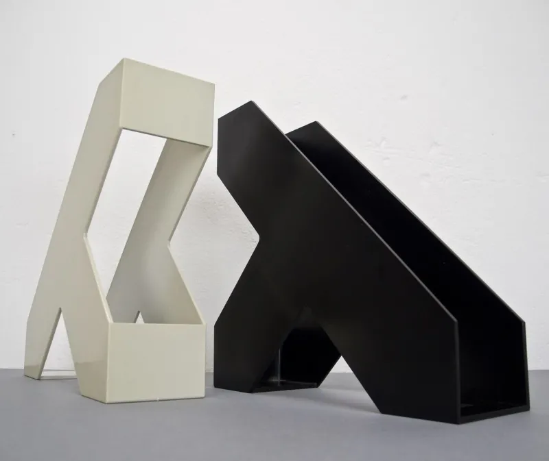 Pamono German Magazine Racks by Walter Zeischegg for Helit, 1970s, Set of 2> Magazine Racks