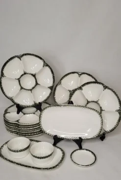 Pamono Gien Earthenware Oyster Service, 1960s, Set of 14> Dinner Plates & Bowls