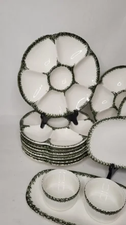 Pamono Gien Earthenware Oyster Service, 1960s, Set of 14> Dinner Plates & Bowls