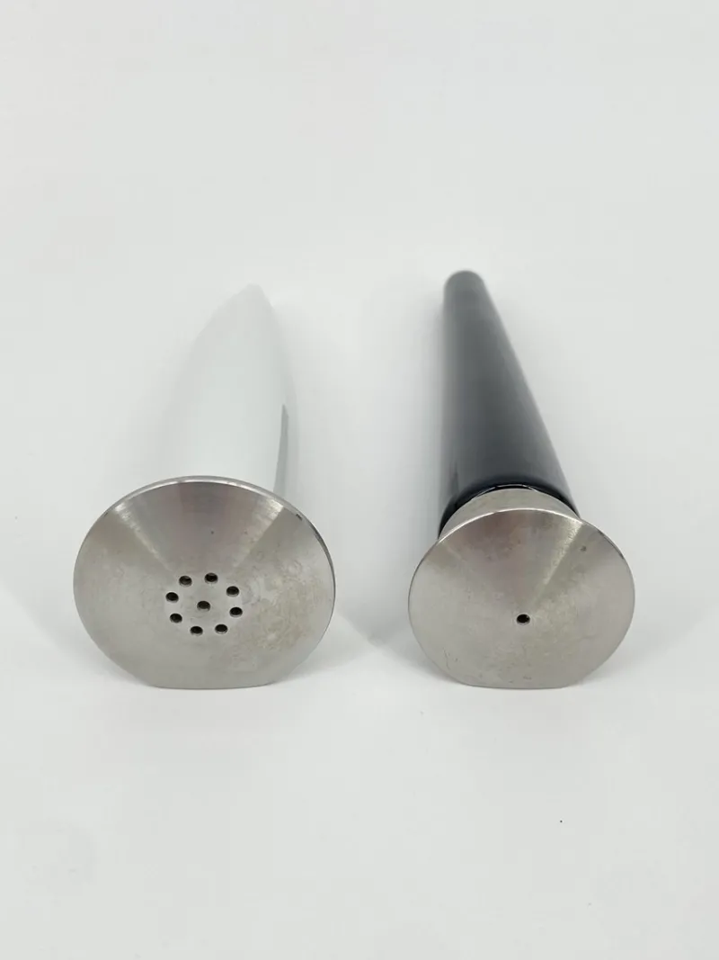 Pamono Ginger & Fred Salt and Pepper Shakers by Michele De Lucchi for Rosenthal, Germany, 1990s, Set of 2> Salt & Pepper Shakers