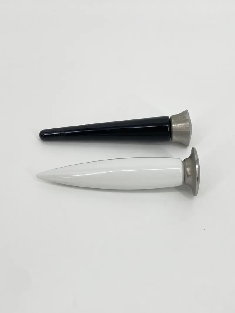 Pamono Ginger & Fred Salt and Pepper Shakers by Michele De Lucchi for Rosenthal, Germany, 1990s, Set of 2> Salt & Pepper Shakers