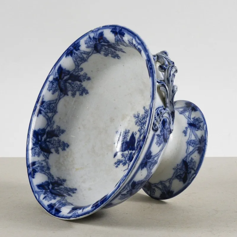 Outlet Pamono Glazed Ceramic Stand with Boulle Soup Tureen from Wedgwood