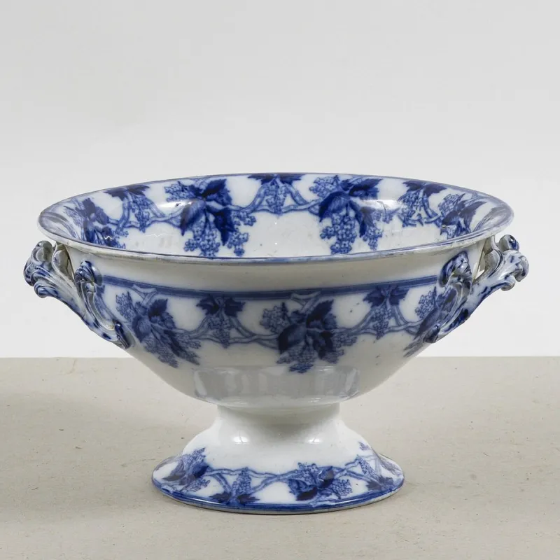Outlet Pamono Glazed Ceramic Stand with Boulle Soup Tureen from Wedgwood