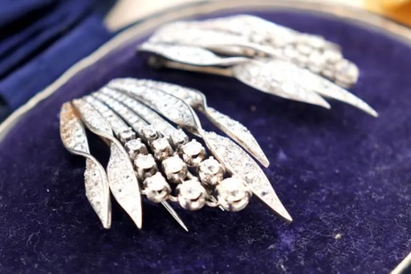 Hot Pamono Gold and Platinum Brooches, Set of 2
