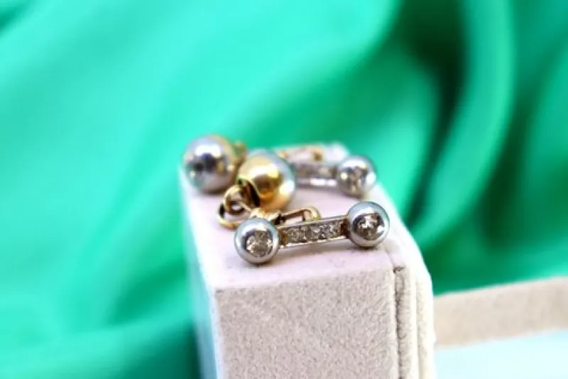 Pamono Gold and Platinum Cufflinks with Brilliant-Cut Diamonds, Set of 2> Cufflinks