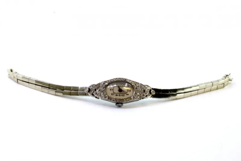 Pamono Gold and Platinum Watch with Cut-Out Case, Brilliant-Cut Diamonds and Double Parallel Bracelet> Watches