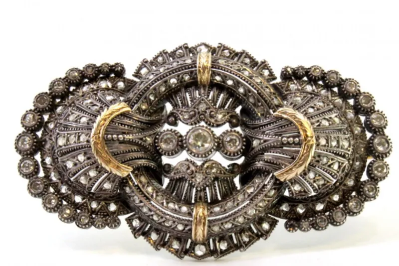 Pamono Gold and Silver Brooch with Brilliant-Cut Diamonds and Chips> Brooches