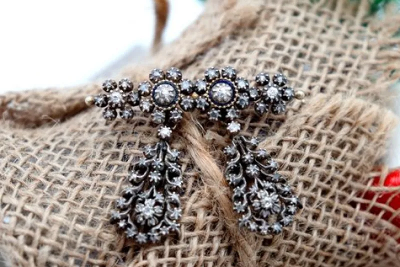 Outlet Pamono Gold and Silver Brooch with Diamonds