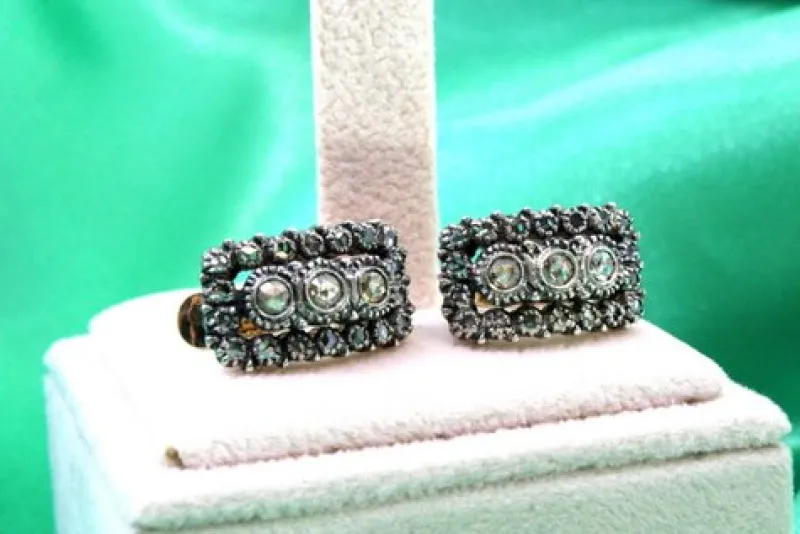 Outlet Pamono Gold and Silver Earrings with Chips and Crowned Diamonds, Set of 2