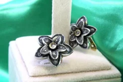 Pamono Gold and Silver Flower-Shaped Earrings with Zirconia and Diamond Chips, Set of 2