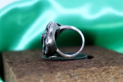 Pamono Gold and Silver Ring with Teardrop and Pear Cut Zirconias><noscript><img width=