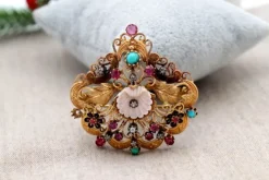 Pamono Gold Brooch with Applications