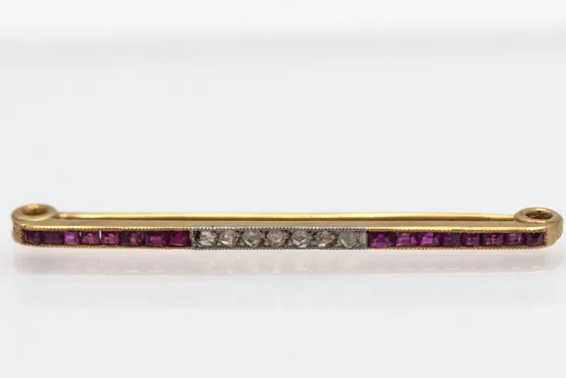 Pamono Gold Brooch with Rubies and Diamonds, 1920s