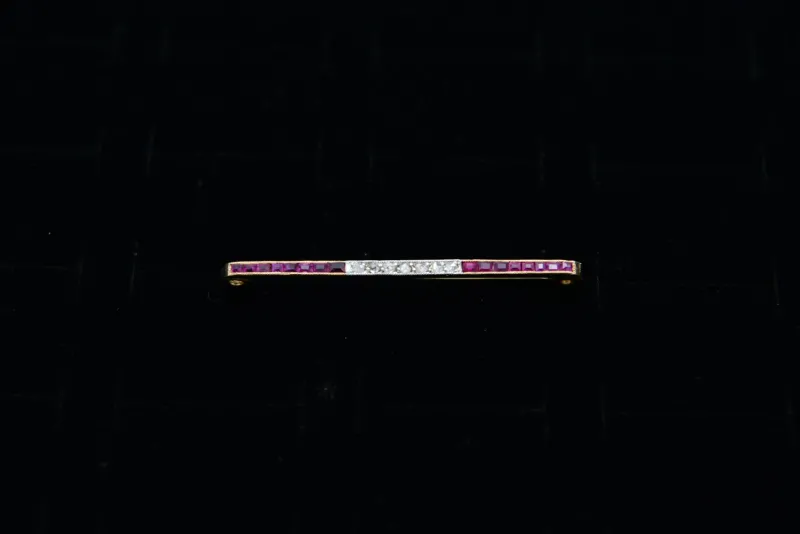 Pamono Gold Brooch with Rubies and Diamonds, 1920s