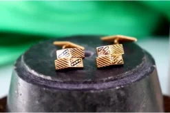 Discount Pamono Gold Cufflinks in Asymmetrical Shape with Raised Elements, Set of 2