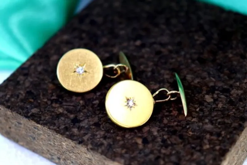 Pamono Gold Cufflinks in Button Shape with Brilliant-Cut Diamonds, Set of 2> Cufflinks