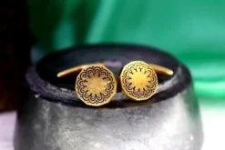 Pamono Gold Cufflinks in Button Shape with Blue Accents, Set of 2> Cufflinks