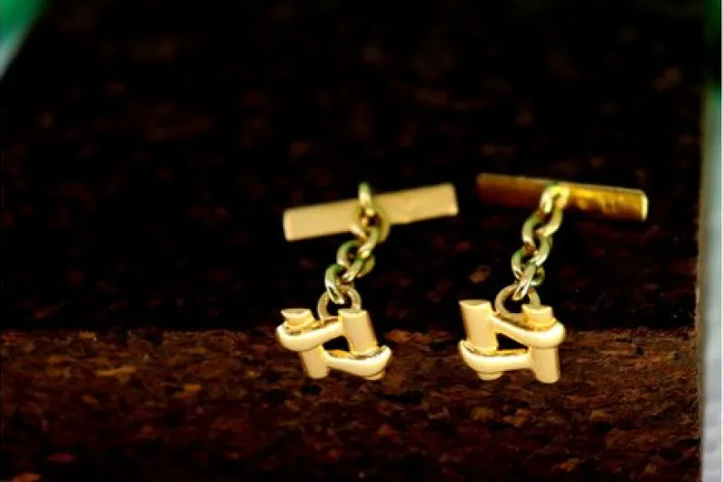 Pamono Gold Cufflinks in Cardinal and Cut-Out Caps, Set of 2> Cufflinks